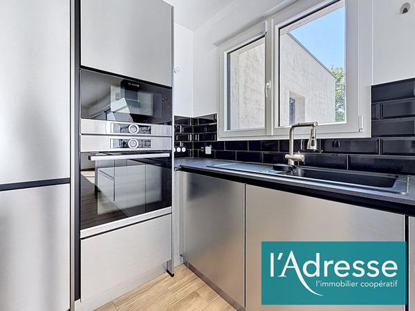 Maison contemporaine 2021 de 156 m² à Woippy