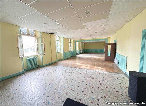 Ancien couvent de plus de 1000m2 Condat
