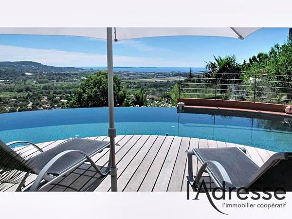 LUXUEUSE VILLA D'ARCHITECTE 300M² VUE MER FEERIQUE