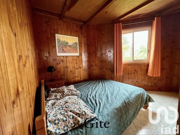 Gîte 6 pièces de 335 m² à Le Tampon (97418)