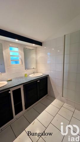 Gîte 6 pièces de 335 m² à Le Tampon (97418)