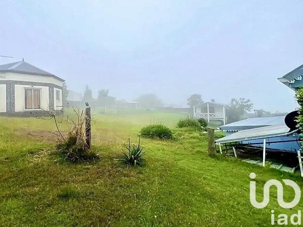 Gîte 6 pièces de 335 m² à Le Tampon (97418)