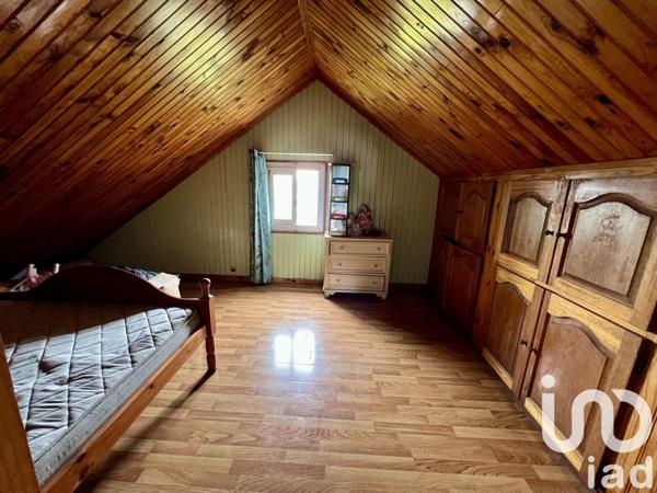 Gîte 6 pièces de 335 m² à Le Tampon (97418)