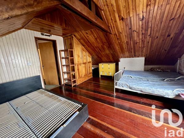 Gîte 6 pièces de 335 m² à Le Tampon (97418)