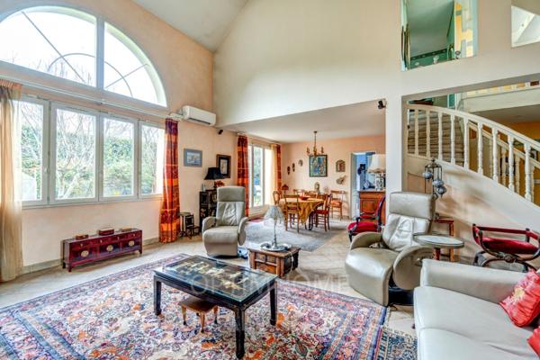 CROISSY - Maison 8 pièces - 20mn RER