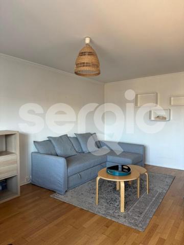 Location 2 Pieces 47 59800 Lille 07 1275 04 0193