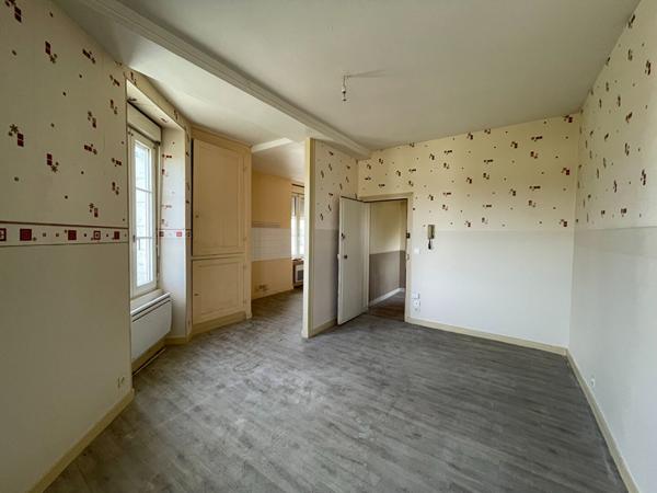 Immeuble de rapport Bauge En Anjou