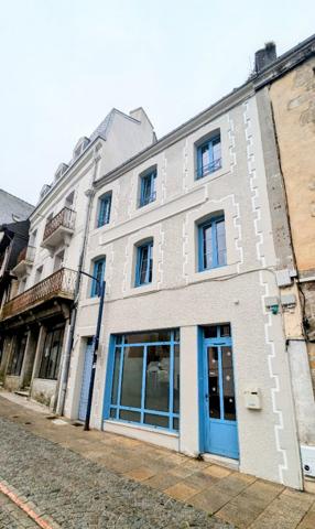 Immeuble en centre ville proche de la Laïta à Quimperlé