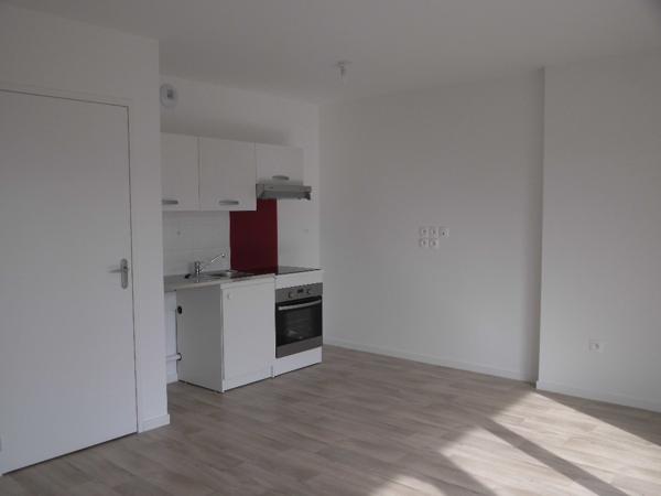 A LOUER - Appartement type 2 Proche Atoll BEAUCOUZE