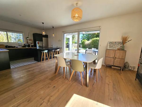 Superbe maison de qualité, 170m2, avec une piscine