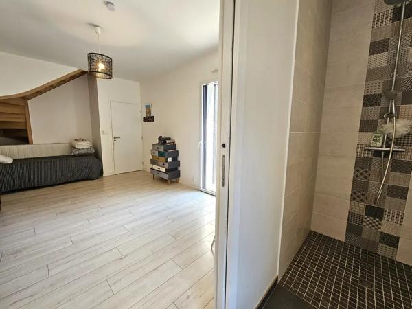 Superbe maison de qualité, 170m2, avec une piscine