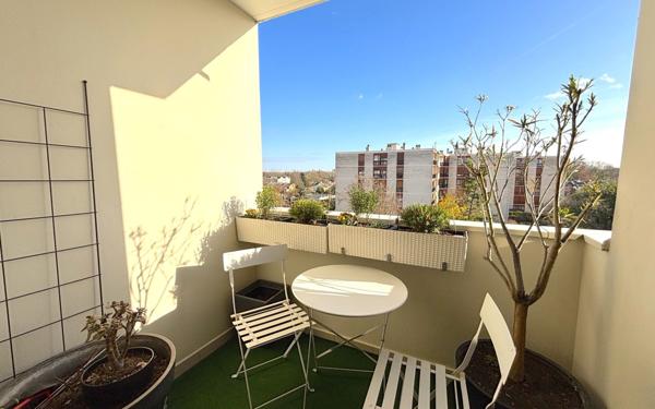 Appartement à vendre    5 pièces •  Ris-Orangis