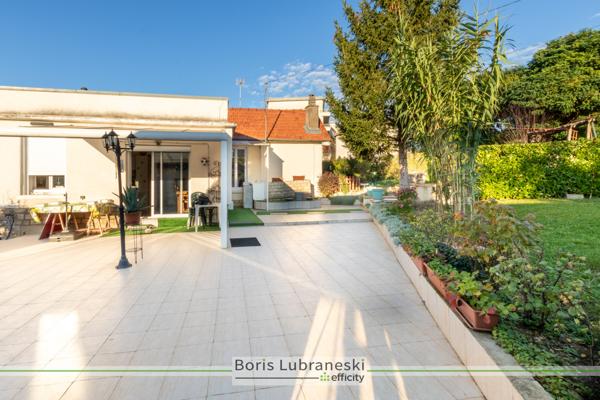 Maison 6 pièces - 144 m² Exclusivité efficity