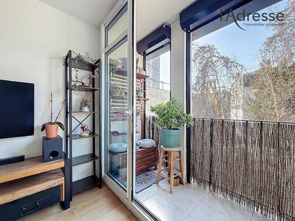 NANTERRE/ Sadi Carnot - Appartement 2/3 pièces 51m² - Loggia 3m² - 1 Cave -1 Parking