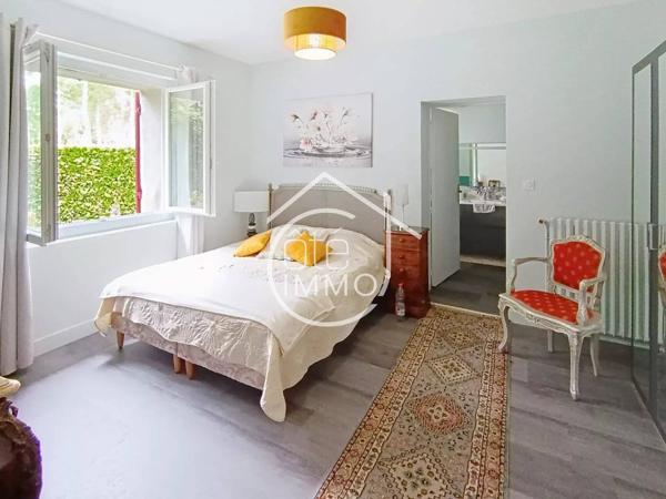 PRIGONRIEUX : Charmante propriété de 348m²  avec piscine