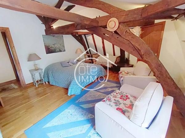 PRIGONRIEUX : Charmante propriété de 348m²  avec piscine