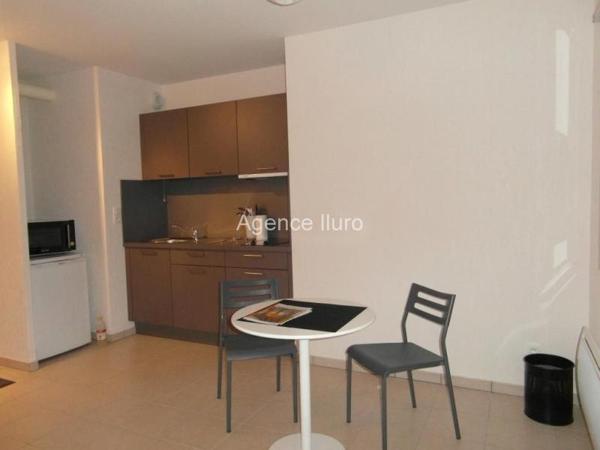Location meublée - Studio - Oloron-sainte-marie - Réf.:202584 OLORON CENTRE - STUDIO MEUBLE DANS RESIDENCE RECENTE