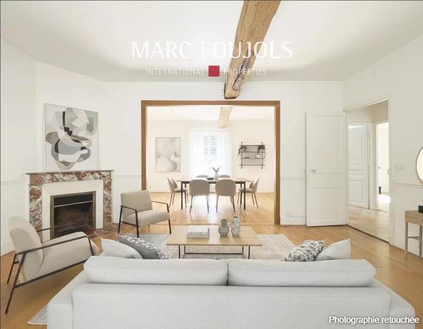 Appartement en centre-ville avec garage 8 véhicules