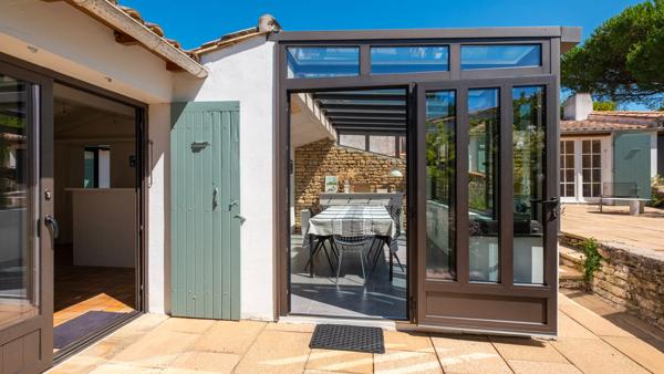 Maison avec accès plage et vue Mer! , Les portes en re