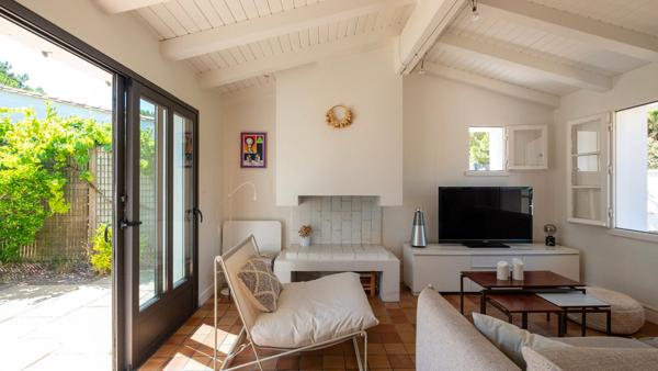 Maison avec accès plage et vue Mer! , Les portes en re