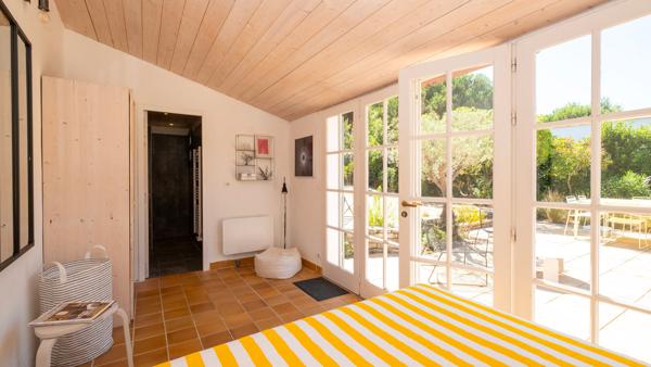 Maison avec accès plage et vue Mer! , Les portes en re