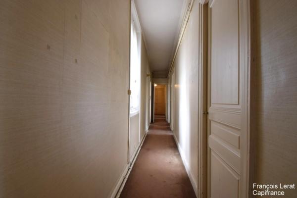 A vendre Appartement 5 pièces - LA MADELAINE - Quartier Botanique/Grand Boulevard - 140 m² - 3 chambres + 1 chambre de service - Ascenseur - Charme de l’ancien – 580 000 € honoraires d’agence inclus