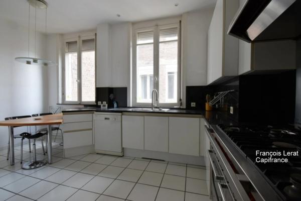 A vendre Appartement 5 pièces - LA MADELAINE - Quartier Botanique/Grand Boulevard - 140 m² - 3 chambres + 1 chambre de service - Ascenseur - Charme de l’ancien – 580 000 € honoraires d’agence inclus