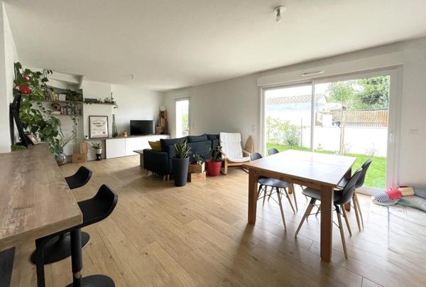 Maison à BEGLES, 33130 - 5 pièces 101m²