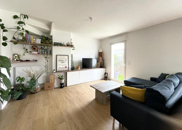 Maison à BEGLES, 33130 - 5 pièces 101m²
