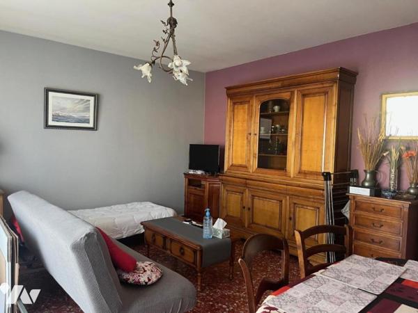 APPARTEMENT AVEC BALCON