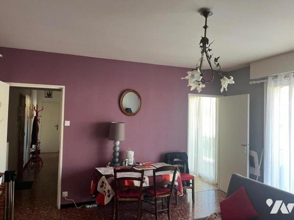 APPARTEMENT AVEC BALCON