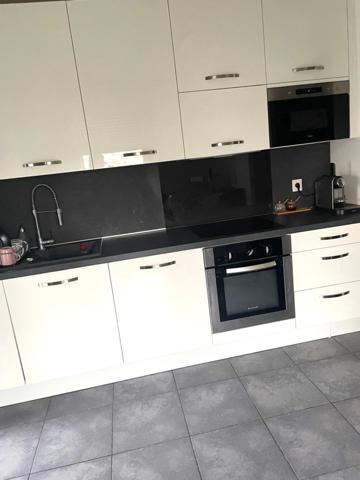 Limite Maisons Alfort ROOFTOP toit terrasse Appartement F3 de 66 m² avec 2 terrasses 32 et 18 m2 et parking sécurisé à Créteil, proche du RER D et du métro ligne 8