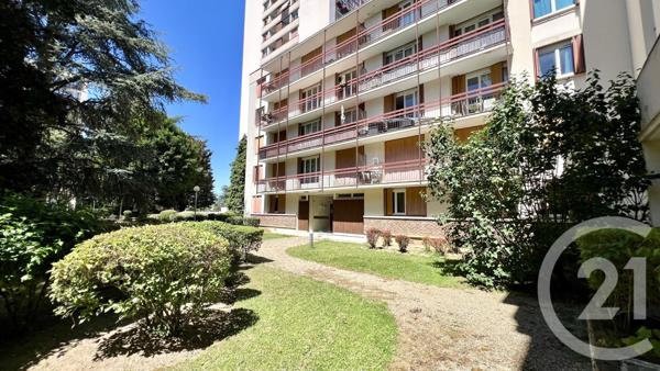 Appartement F5 à vendre  5 pièces - 91,63 m2 ST OUEN L AUMONE - 95