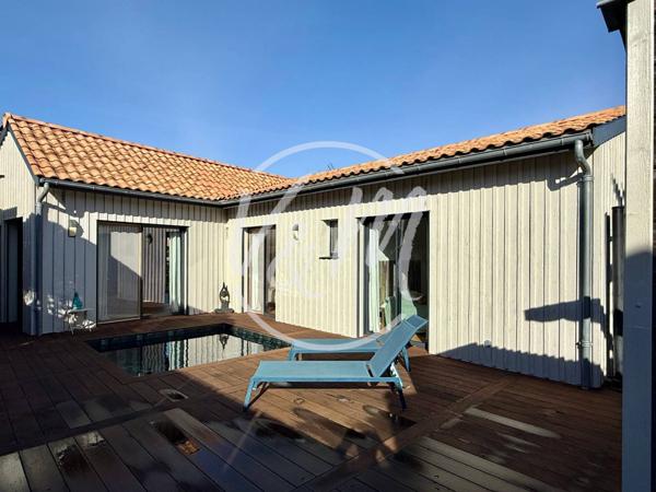 EXCLUSIVITE! VILLA A VENDRE ARES! Maison ossature bois 4 chambres à Arès proche plage du Bassin et centre-ville avec piscine et prestations haut de gamme ARES Cercle de voile