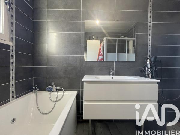 Maison à vendre 5 pièces 111 m² Chirens