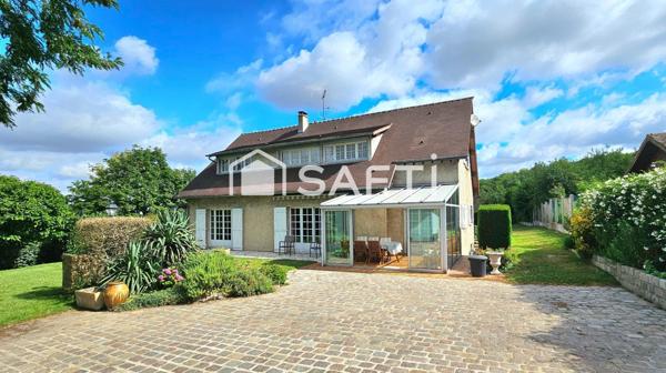 MAISON 8 pièces 5 chambres sur sous-sol total