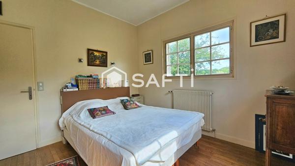 MAISON 8 pièces 5 chambres sur sous-sol total