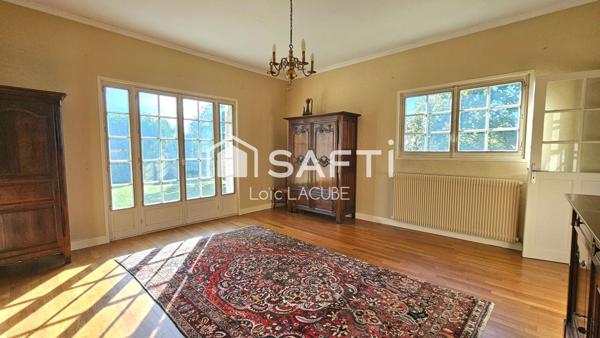 MAISON 8 pièces 5 chambres sur sous-sol total