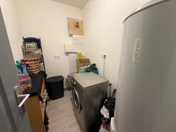 LUCON (85) COEUR DE VILLE IMMEUBLE DE RAPPORT COMPOSE DE 2 APPARTEMENTS DE TYPE T2 LOCATAIRES EN PLACE