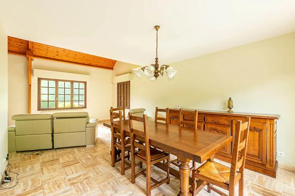 Maison à vendre 8 pièces 110m² Saint-Amand-les-Eaux (59230)