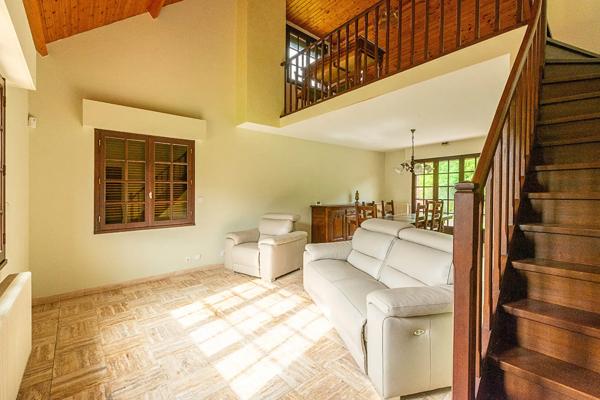 Maison à vendre 8 pièces 110m² Saint-Amand-les-Eaux (59230)