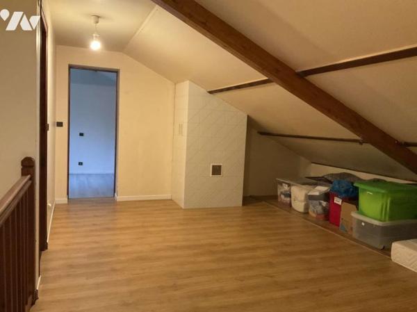 A VENDRE : Située à 20 km au sud de GOURDON (Lot - 46), maison contemporaine sur environ 3.000m...