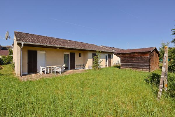 Maison Nevers 3 chambres avec garage, quartier calme, commerces et écoles