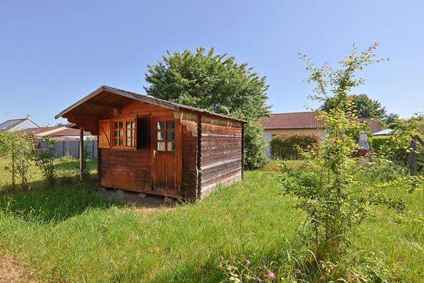Maison Nevers 3 chambres avec garage, quartier calme, commerces et écoles