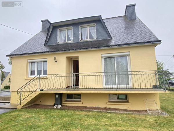 Maison à vendre à Loudéac dans les Côtes-d'Armor (22600), ref : 22110-2300