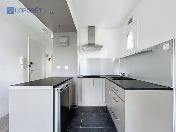 Location appartement près de LORIENT - 2 pièce(s) - 28 m² - 600 €/mois