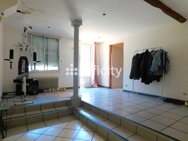 Immeuble 6 pièces - 224 m²