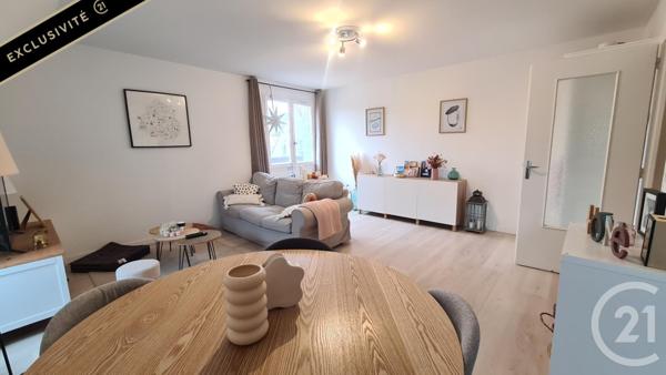 Appartement T3 à vendre  3 pièces - 67,07 m2 SARLAT LA CANEDA - 24