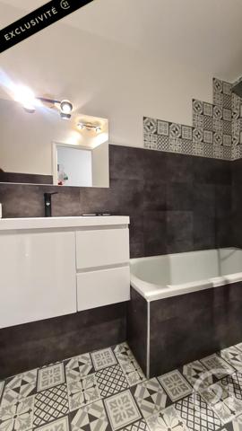 Appartement T3 à vendre  3 pièces - 67,07 m2 SARLAT LA CANEDA - 24