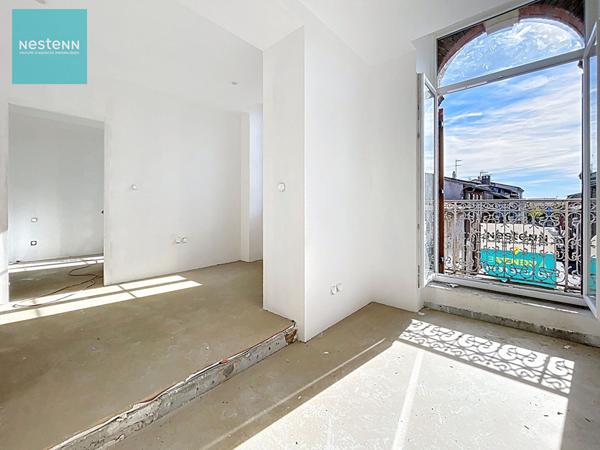 Appartement T2 avec balcon et parking, centre Villefranche De Lauragais